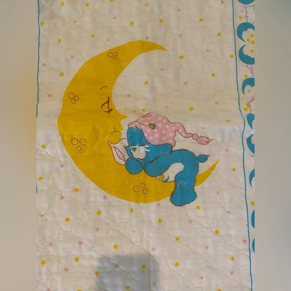 VTG 80s CARE BEARS Nursery Crib Quilt Toddler Blanket